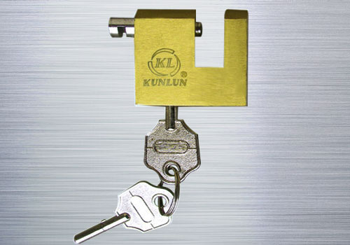 40mm�Б����ˏ��_�i