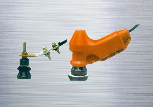 2��(g��)�Ӿ�(xi��n)�ݽz